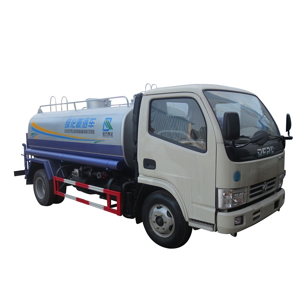 Dongfeng 4000 Liter Wassertankwagen
